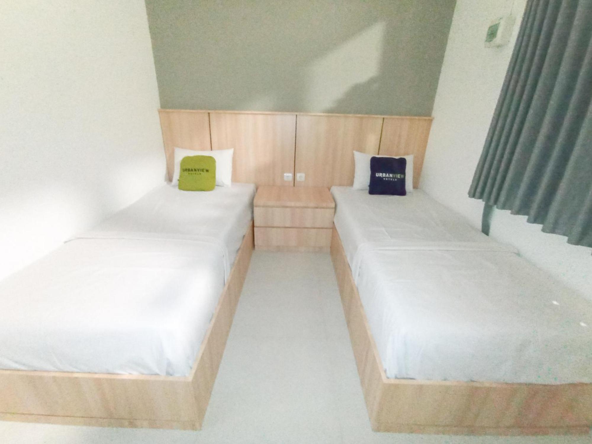 Urbanview Hotel Subali Пурвокерто Экстерьер фото