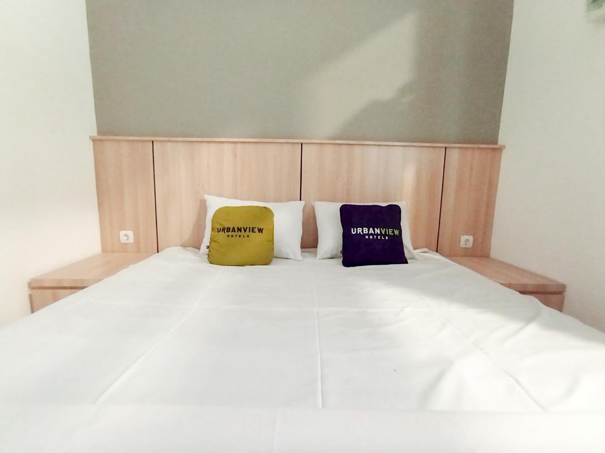 Urbanview Hotel Subali Пурвокерто Экстерьер фото